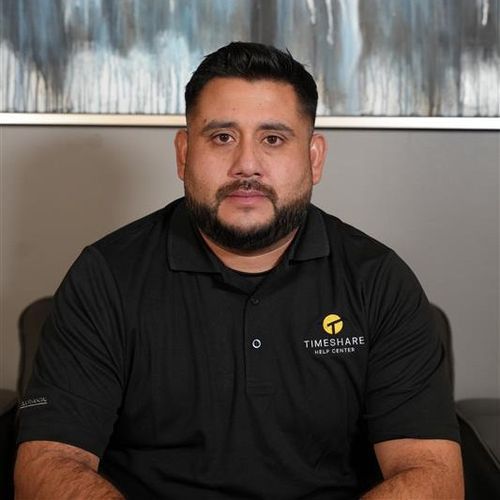 Víctor Alvarado, VP de Servicios de Salida de Timeshare Help Center